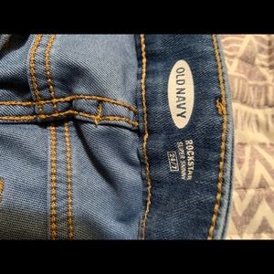 Old navy women’s skinny rockstar jeans